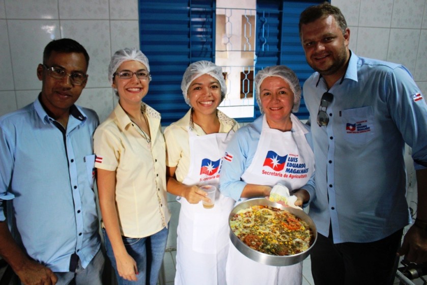 O secretário Carlos Alberto Koch e equipe