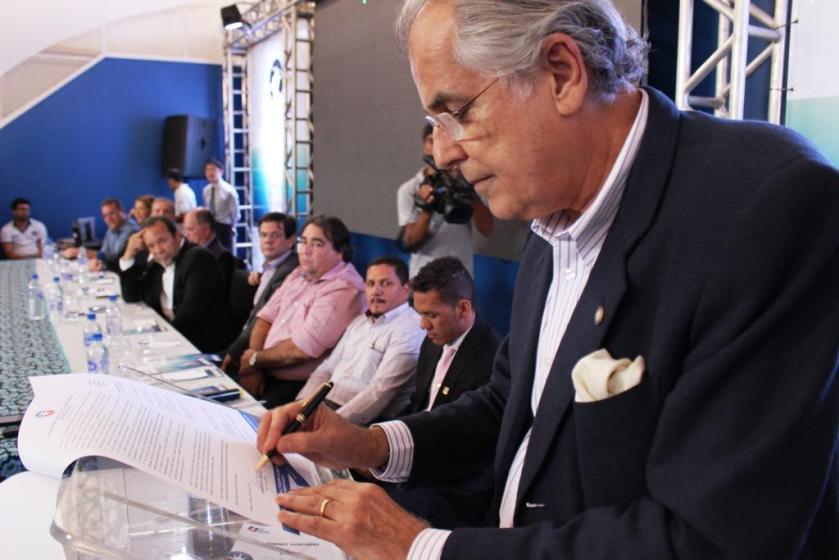 Prefeito assina decreto que cria política municipal de estímulo à inovação tecnologica