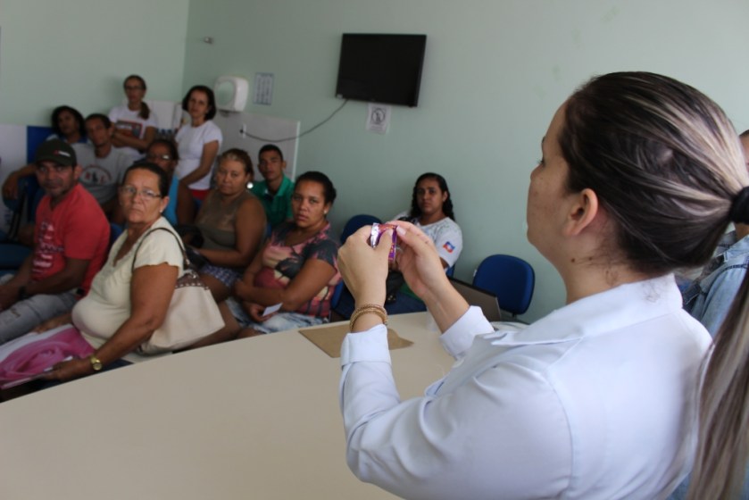 A ação visa orientar a população em geral sobre as doenças sexualmente transmissíveis nas Unidades Básicas de Saúde do município