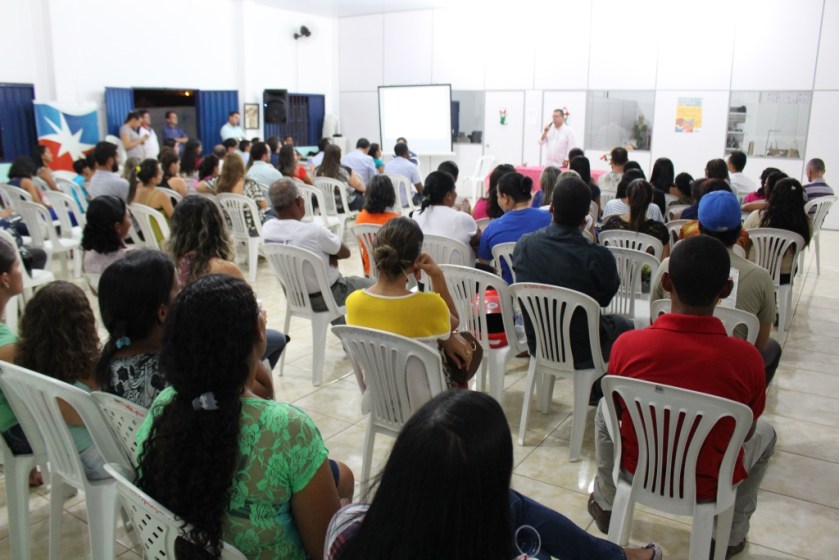 É importante que a comunidade também faça a parte dela, cuidando dos seus quintais e compartilhando os cuidados para evitar a proliferação do mosquito