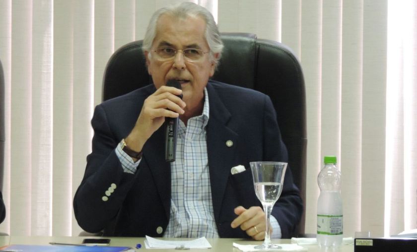 O prefeito Humberto Santa Cruz parabenizou a Câmara de Vereadores pela realização da audiência pública do Plano Diretor