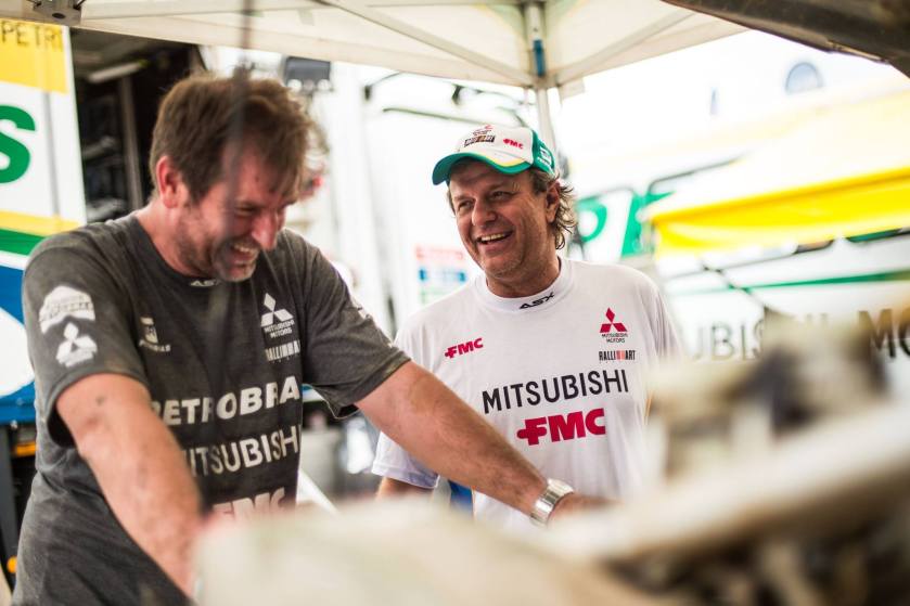 Domingo foi dia de revisar todo o carro.