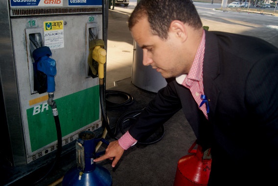 Diretor_geral do Ibametro Randerson Leal alerta sobre irregularidades no abastecimento