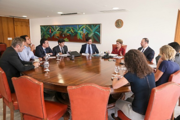 Brasília - DF, 24/03/2016. Presidenta Dilma Rousseff durante entrevista para a imprensa internacional. Foto: Roberto Stuckert Filho/PR