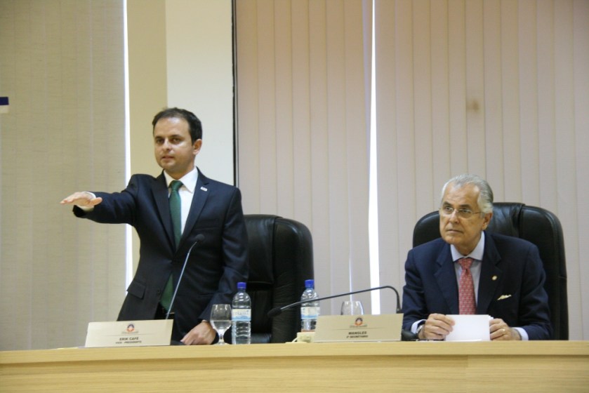 Dr. Gilvan Antunes de Almeida, durante o ato de posse como novo presidente da Subseção da OAB de LEM