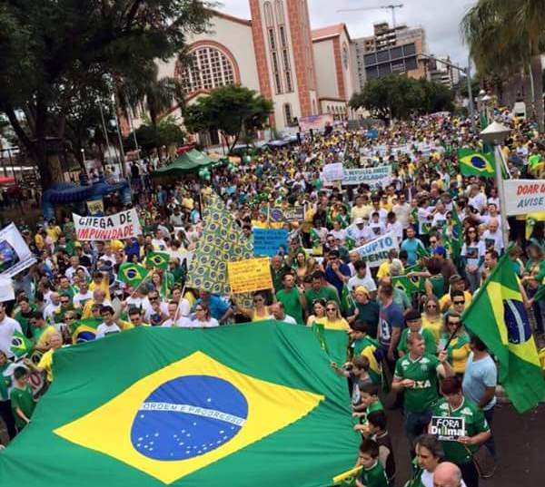 manifestação em barreiras