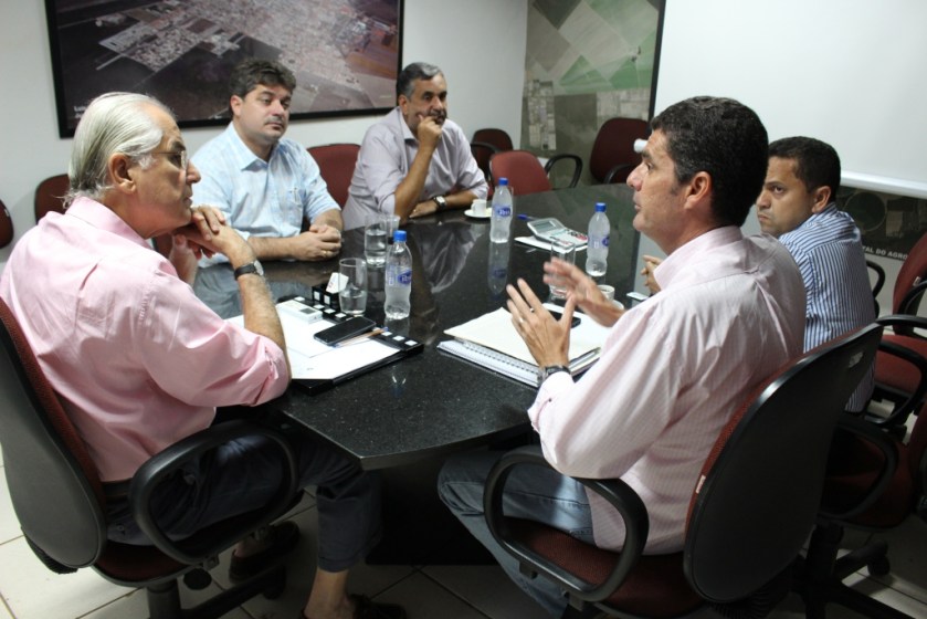 Prefeito está preocupado que a obra de recuperação seja realizada dentro dos seis meses do decreto de emergencia do DNIT