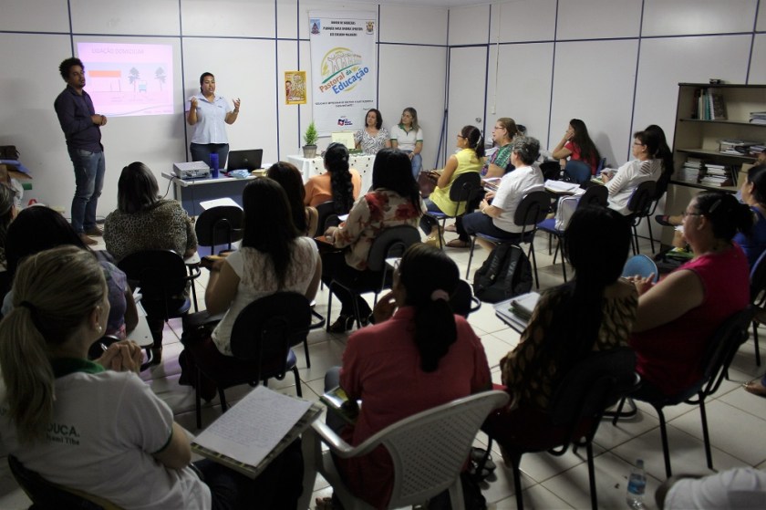 Primeiro Encontro de Formação de Ensino Religioso para professores do ensino fundamental I e II de Luís Eduardo Magalhães