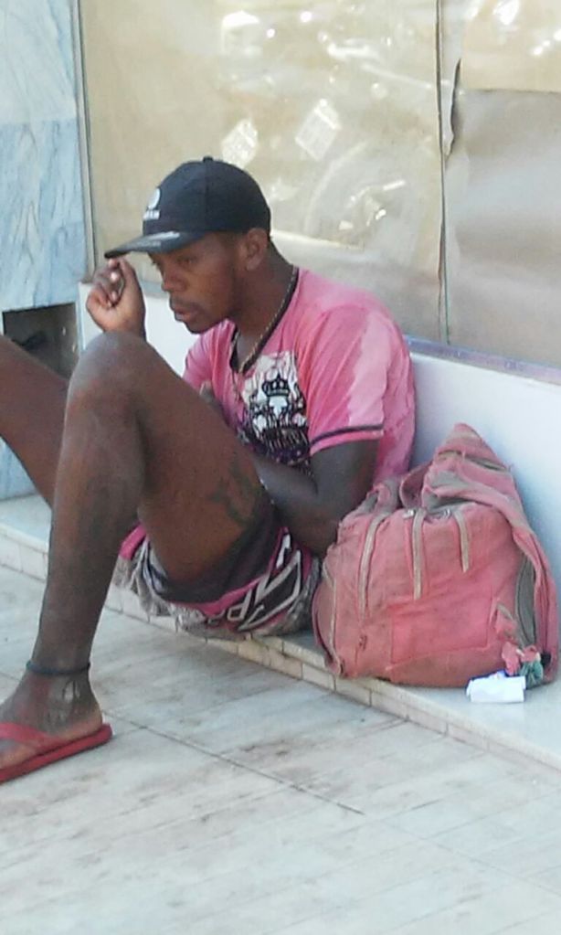 Esta seria uma foto da vítima em vida, mas isso ainda não foi confirmado por fontes oficiais