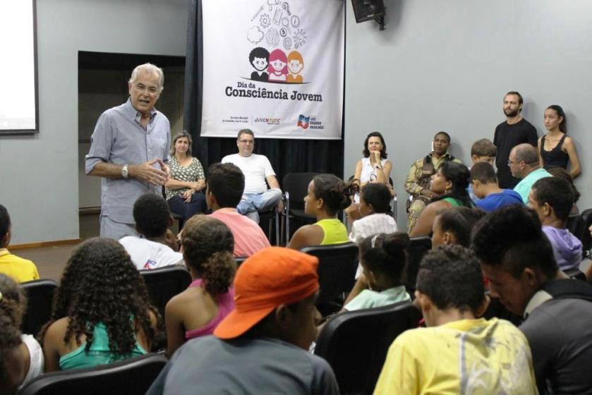 “Não tem como pensar em um futuro melhor para a nossa cidade, sem pensar nos nossos jovens” disse o prefeito Humberto Santa Cruz