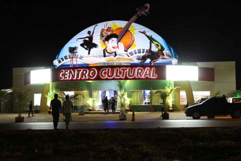 Na próxima sexta-feira tem homangem pelo Dia das Mães no Centro Cultural de LEM