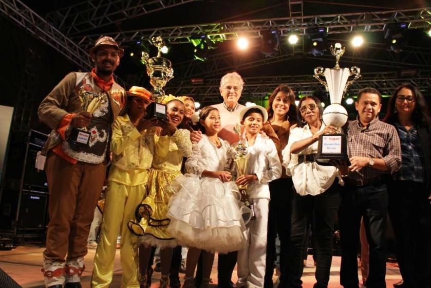 Na categoria mirim a grande vencedora foi a quadrilha Tira o Pé da Brasa