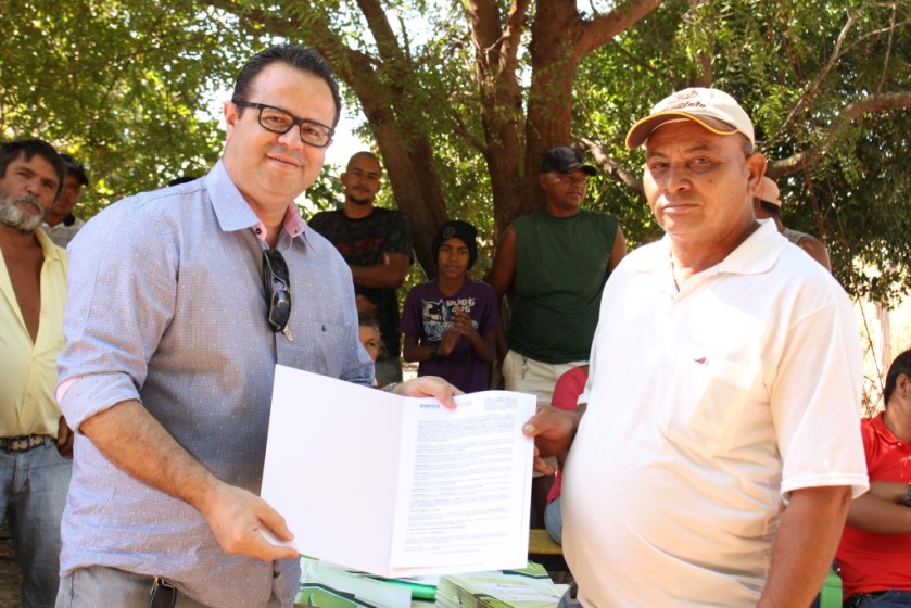 O secretário de Agricultura do município, Jeonásio Carvalho, representou o prefeito Humberto Santa Cruz