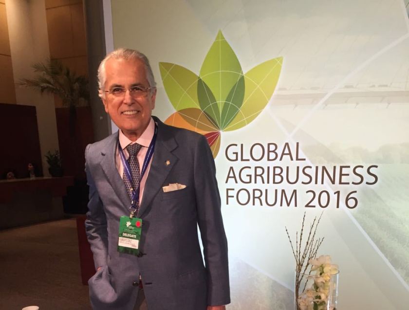 Prefeito Humberto Santa Cruz representa Oeste da Bahia no Global Agribusiness Forum