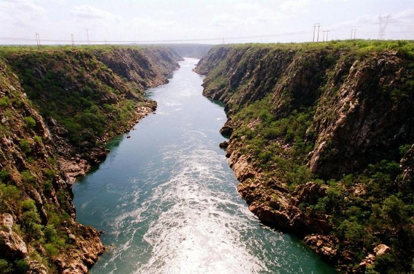 O baixo São Francisco, em Paulo Afonso