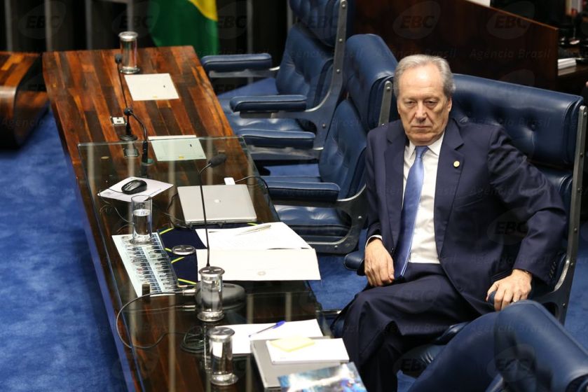 Brasília - Sessão do impeachment no Senado, conduzida pelo presidente do STF, Ricardo Lewandowski, para decidir se a presidenta Dilma Rousseff será julgada por crime de responsabilidade