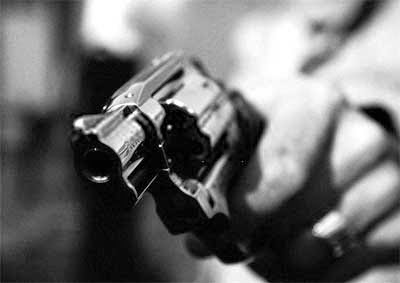 arma-apontada-foto-ilustrativa