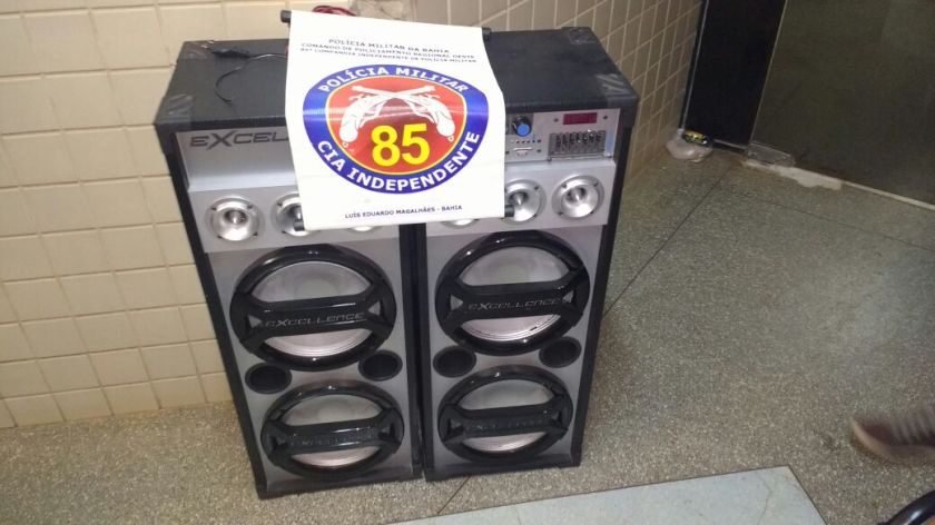 O aparelho de som roubado na Loja Morenta.