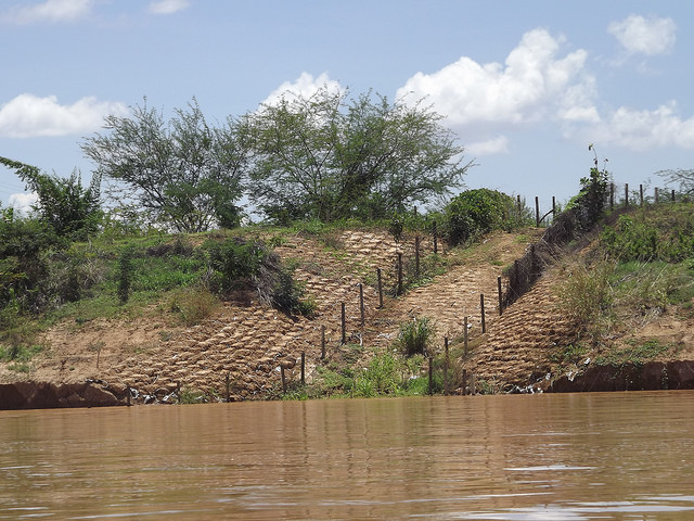 32952597635_3b569dae72_z